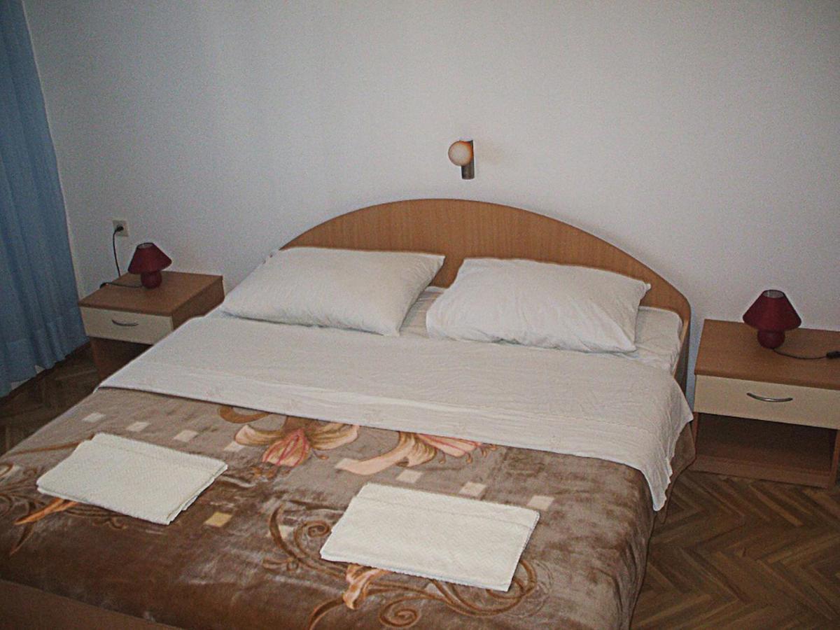 Apartments Piculjan Lopar Zewnętrze zdjęcie