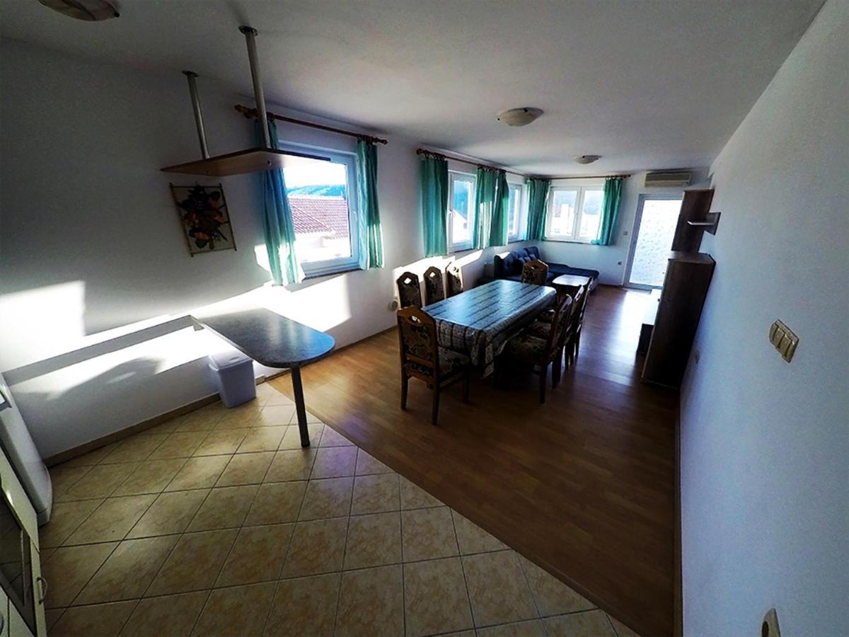 Apartments Piculjan Lopar Zewnętrze zdjęcie