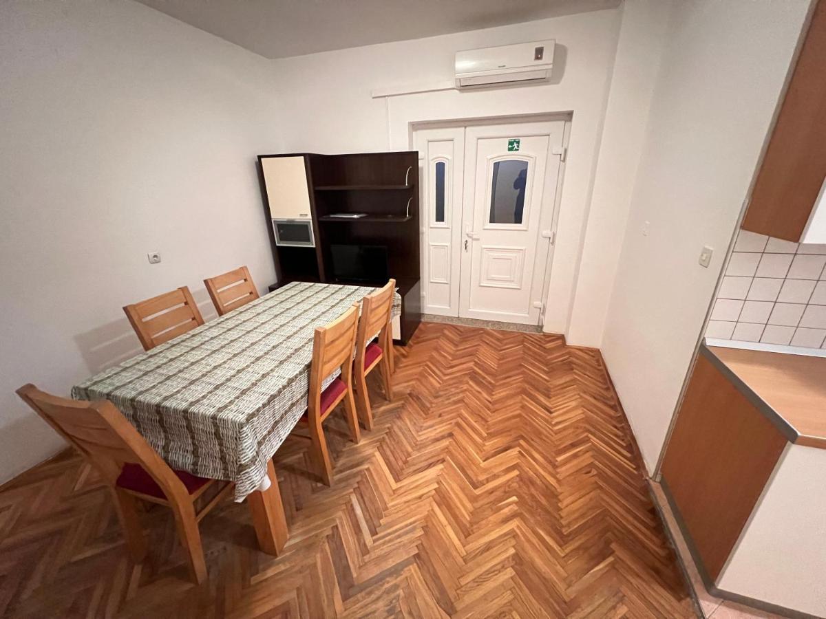 Apartments Piculjan Lopar Zewnętrze zdjęcie