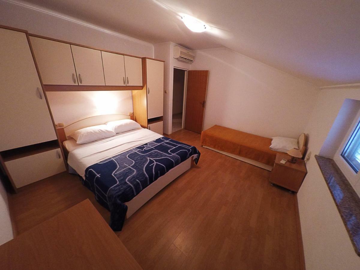 Apartments Piculjan Lopar Zewnętrze zdjęcie