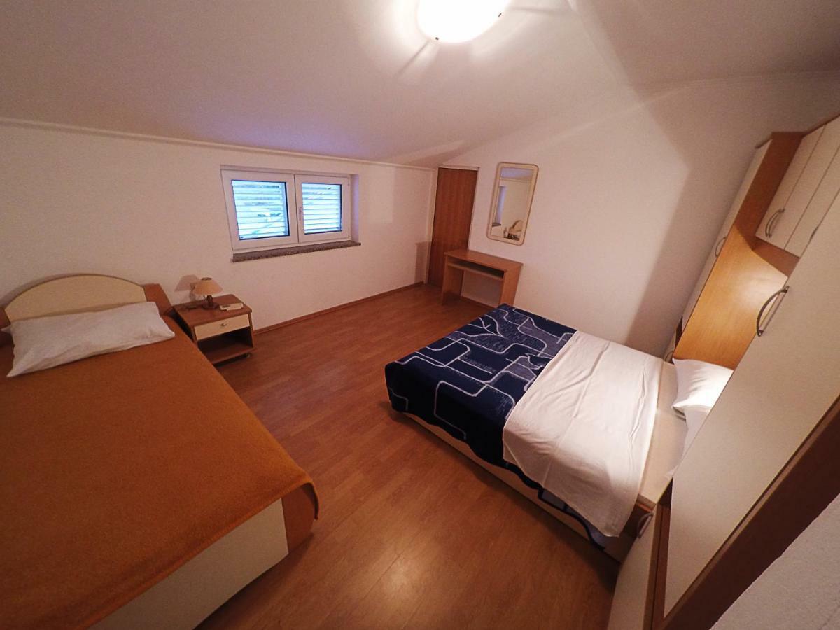 Apartments Piculjan Lopar Zewnętrze zdjęcie
