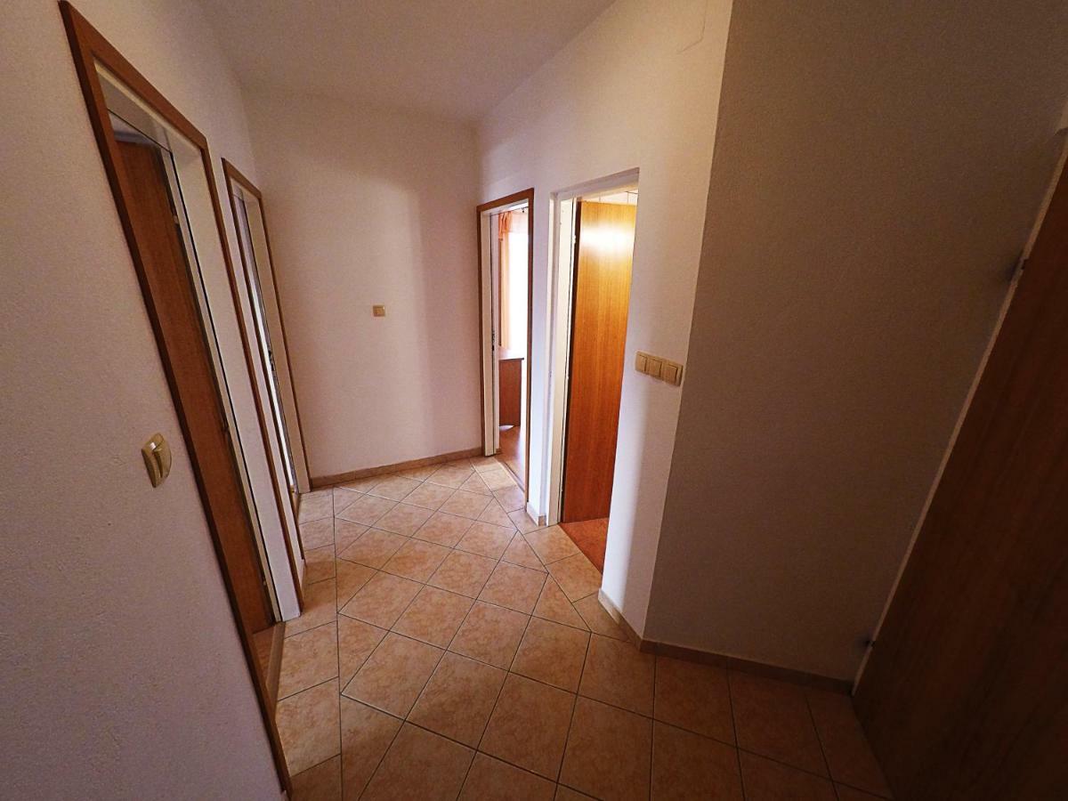 Apartments Piculjan Lopar Zewnętrze zdjęcie
