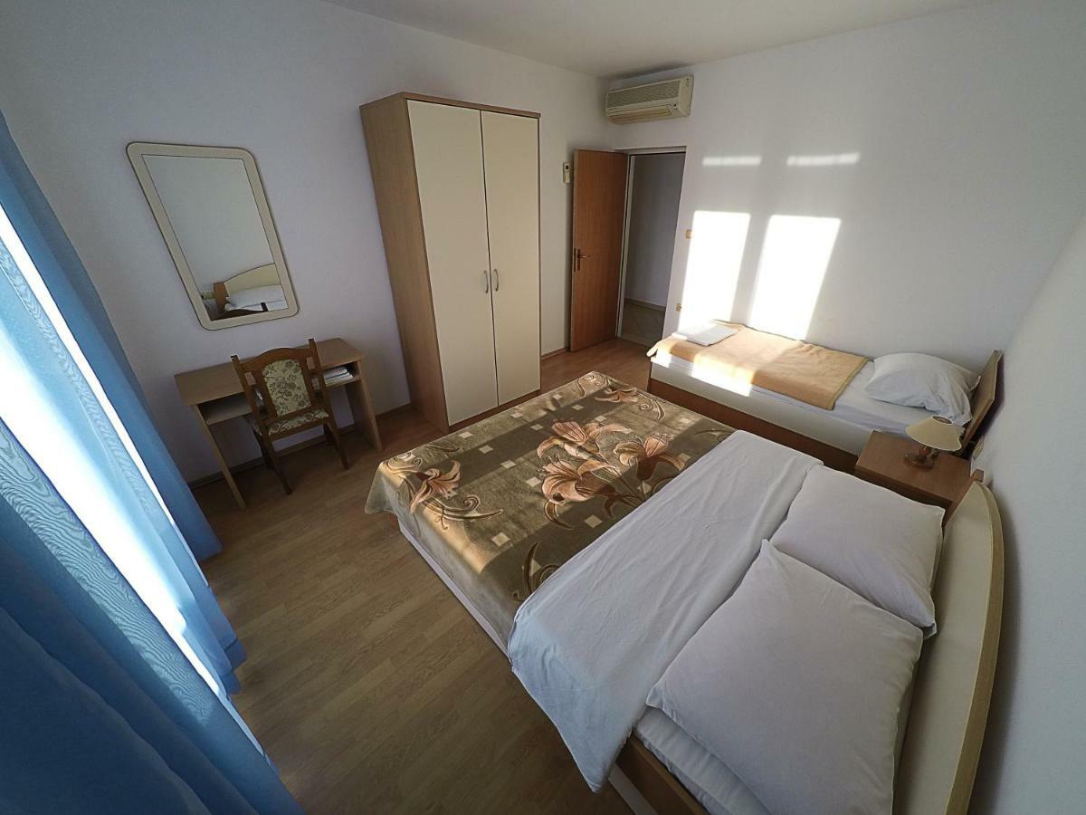 Apartments Piculjan Lopar Zewnętrze zdjęcie