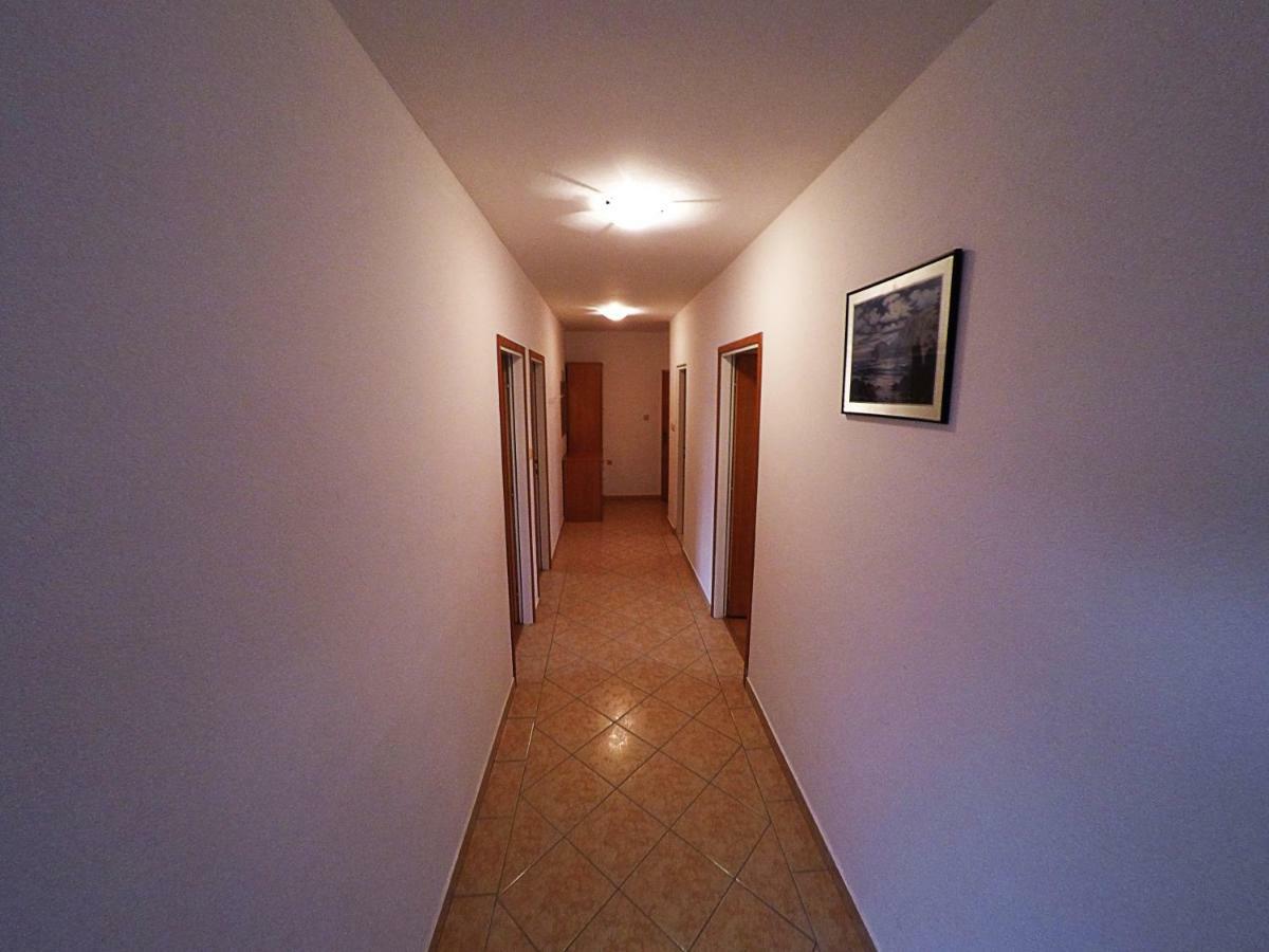 Apartments Piculjan Lopar Zewnętrze zdjęcie