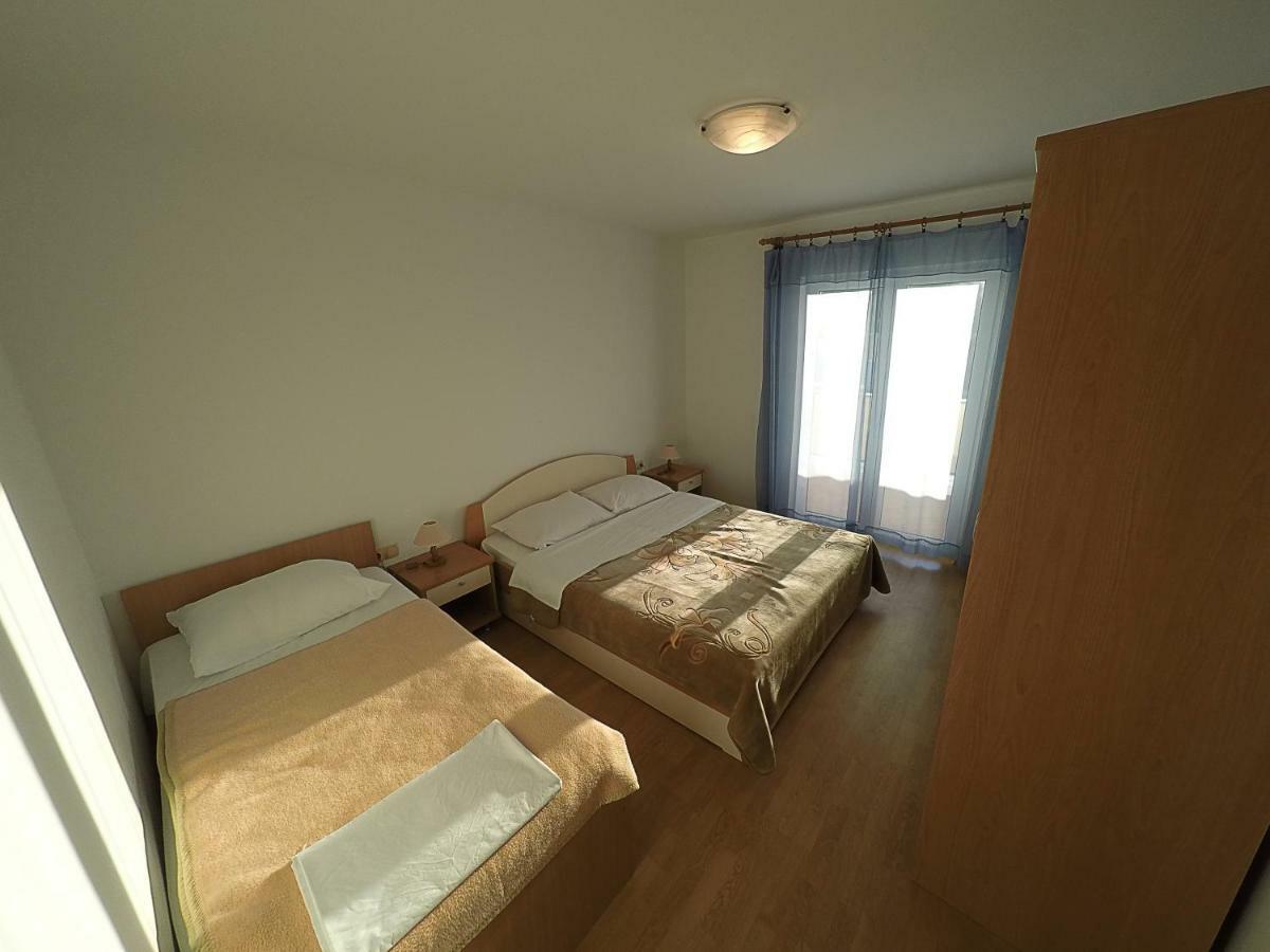 Apartments Piculjan Lopar Zewnętrze zdjęcie